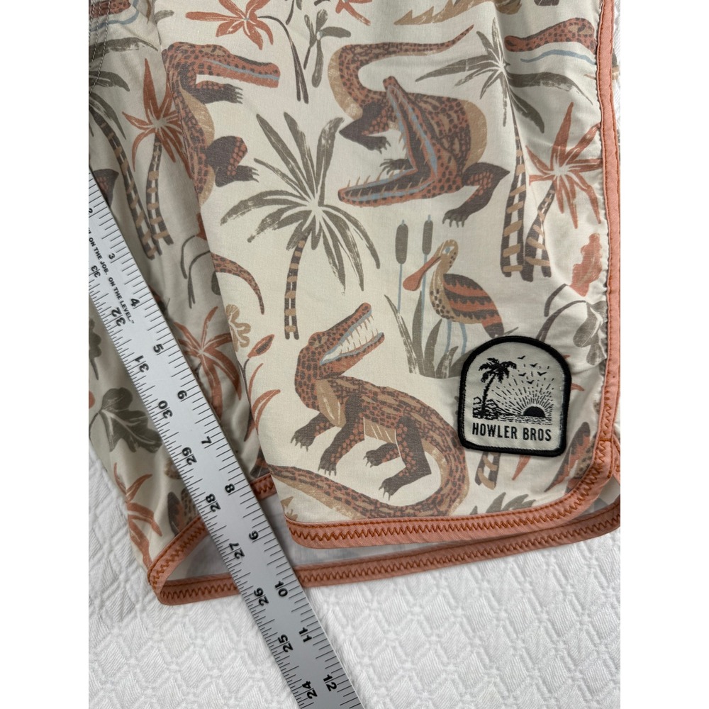 Howler Brothers Mens 35/L Alligator Print Board Shorts Tan Brown Heed The Call - Picture 5 of 6